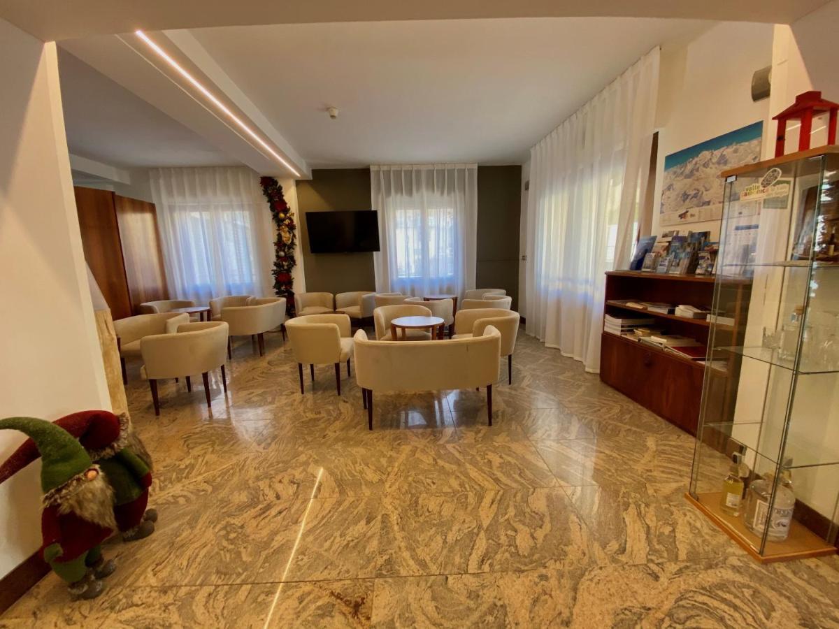 Hotel Sciatori 3 Stelle Superior Тему Екстер'єр фото