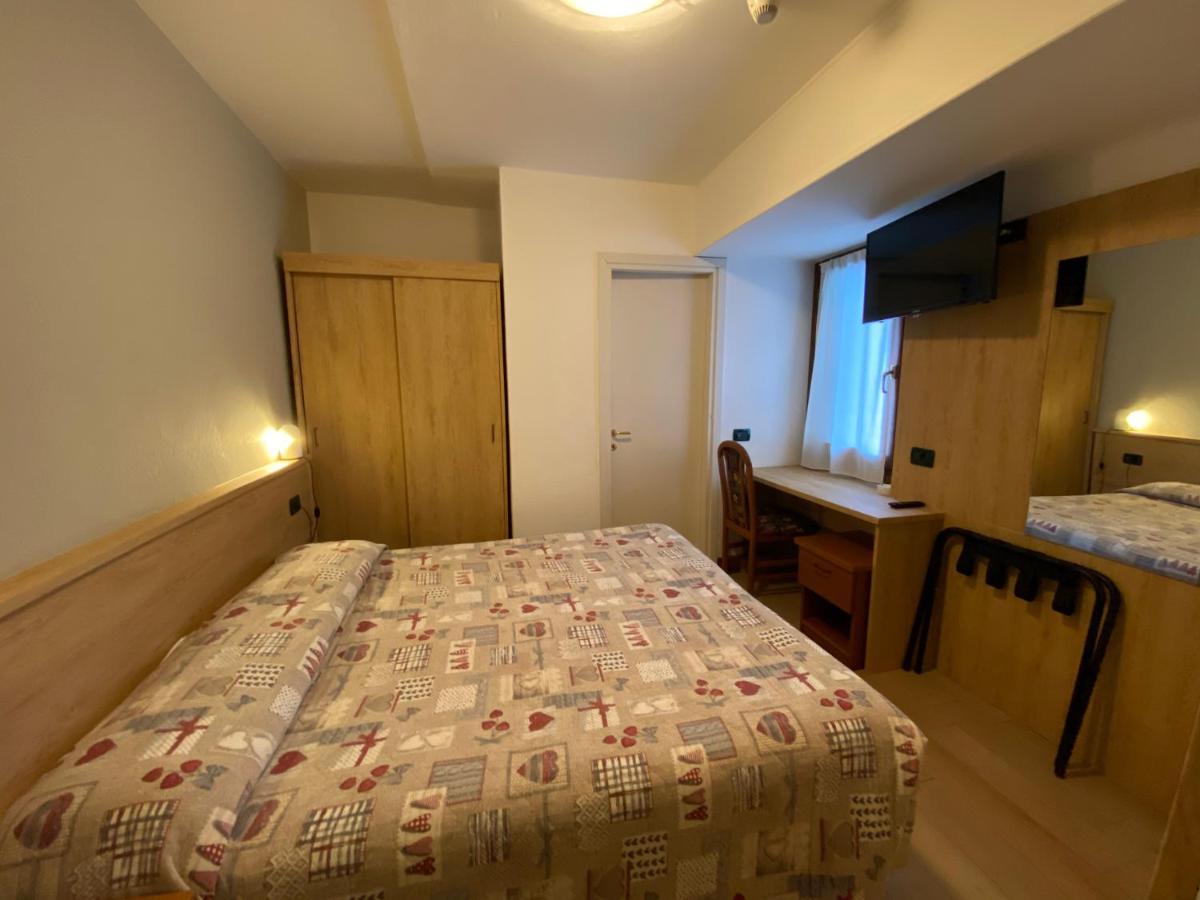 Hotel Sciatori 3 Stelle Superior Тему Екстер'єр фото